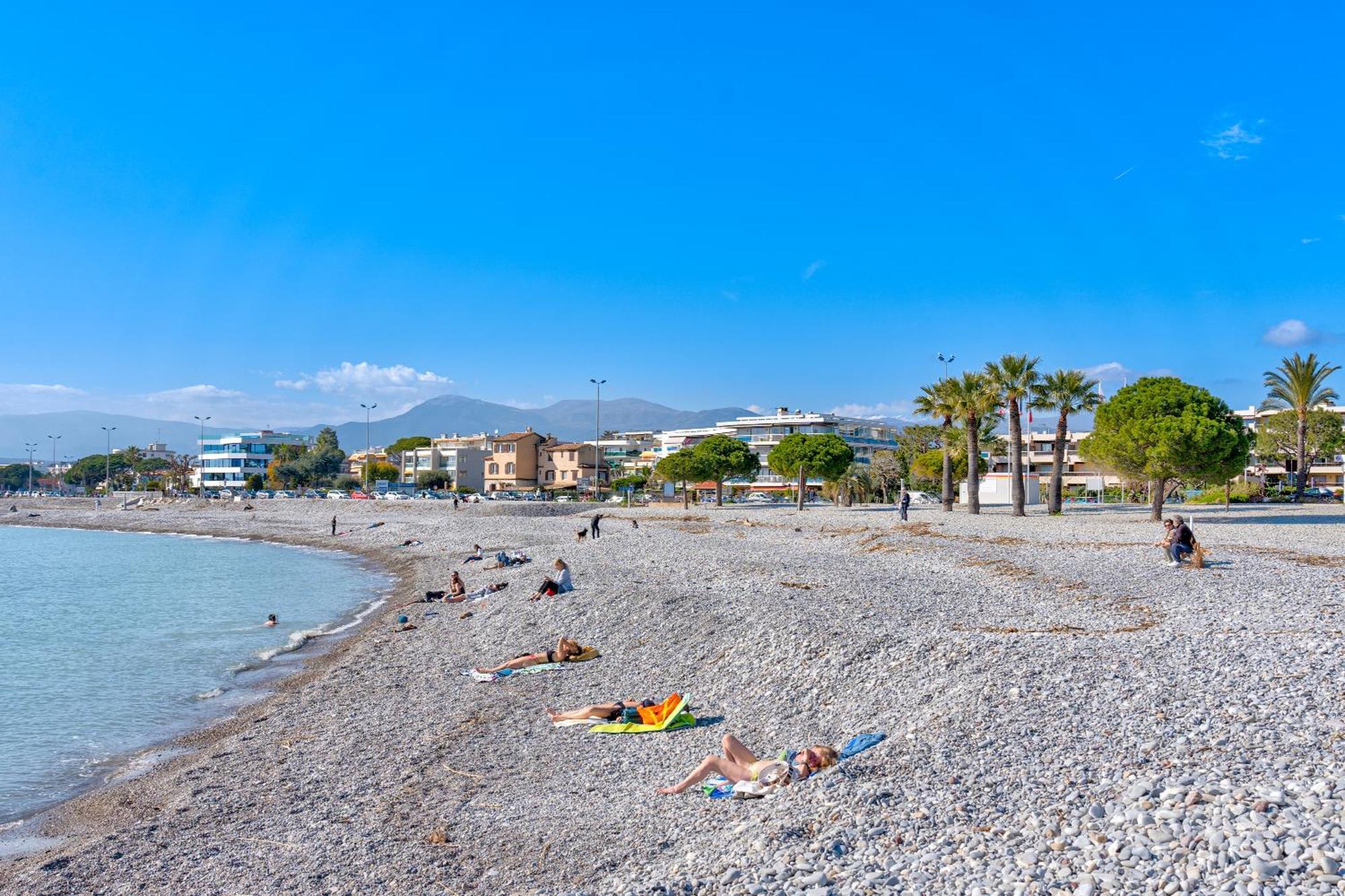 Magnifique 2 Pieces Vue Mer - Parking Proche Plage Saint-Laurent-du-Var Exteriér fotografie